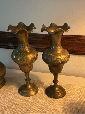 India etched Brass Decorative Scalloped Vase set